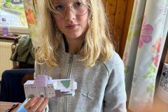 2c8a46f8-e198-407d-9c4f-f6a56376f404