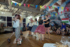 PXL_20251130_054721612